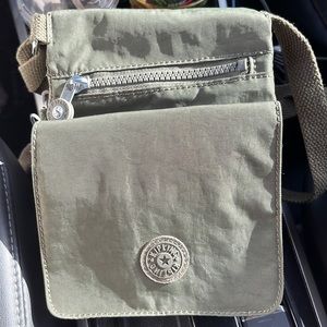 Like new Kipling El Dorado Crossbody Bag